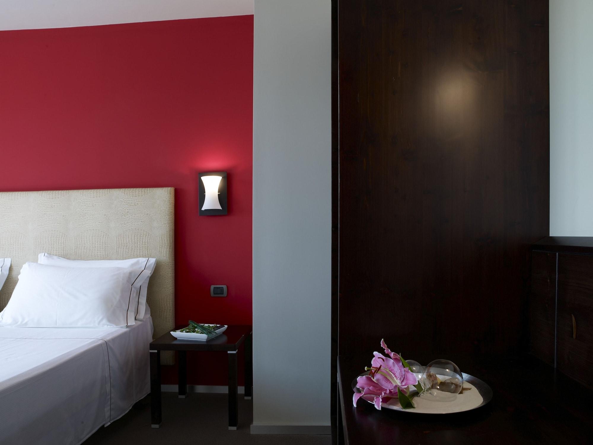 Hotel Montini Linate Airport Peschiera Borromeo Εξωτερικό φωτογραφία