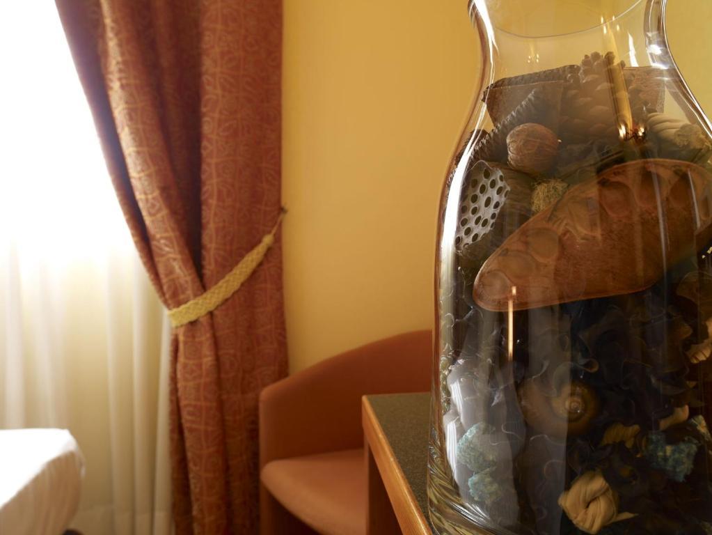 Hotel Montini Linate Airport Peschiera Borromeo Εξωτερικό φωτογραφία