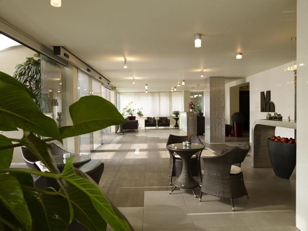 Hotel Montini Linate Airport Peschiera Borromeo Εξωτερικό φωτογραφία